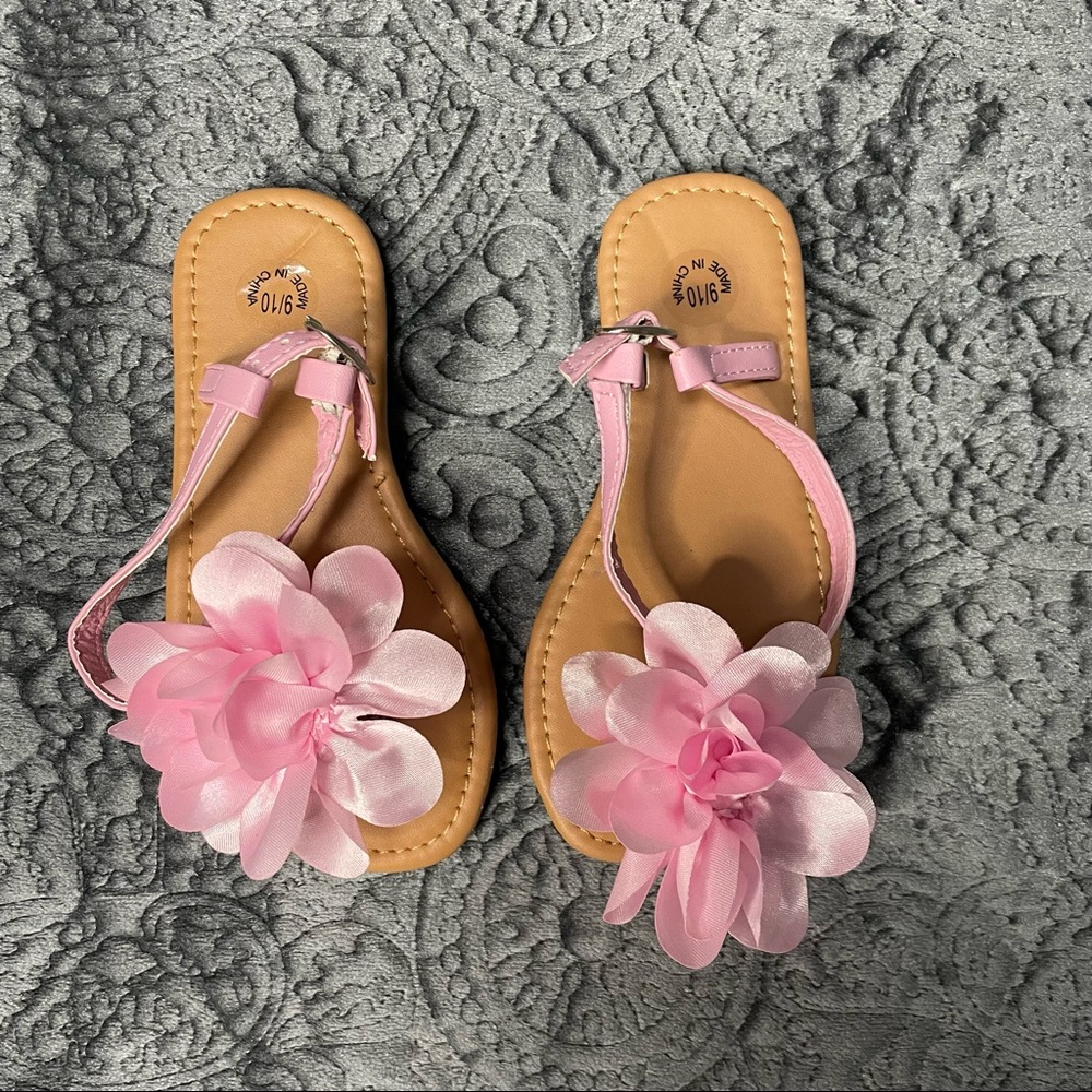 Summer Pink Flower Sandals Girl’s size 9/10